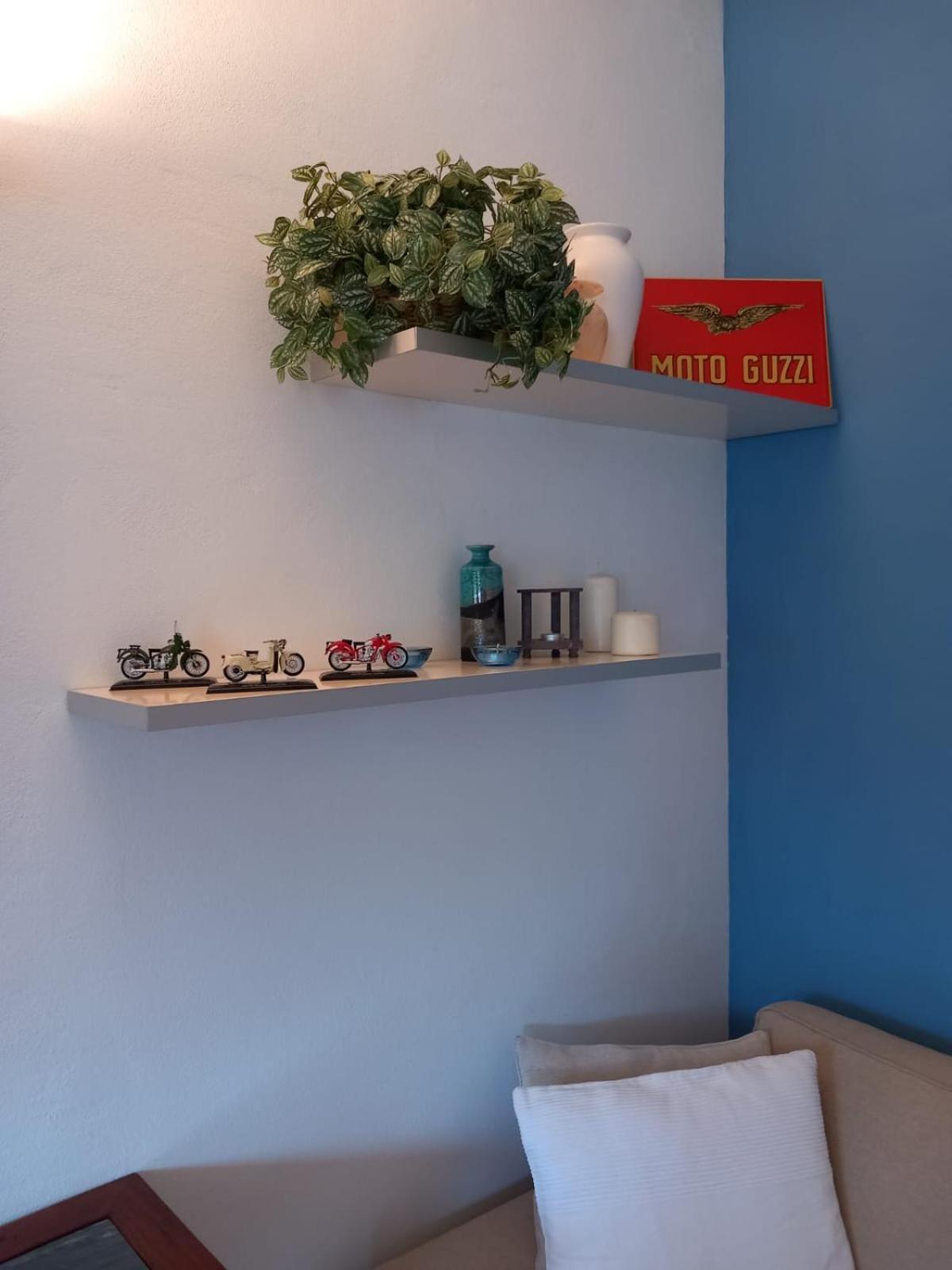 Lake And Guzzi View - Holiday Home 만델로델라리오 외부 사진